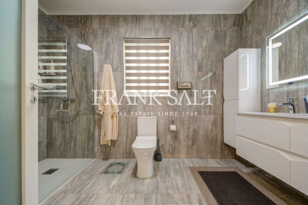 Sannat, Gozo, 3 Bedrooms Bedrooms, ,For Sale,FRSA-160887