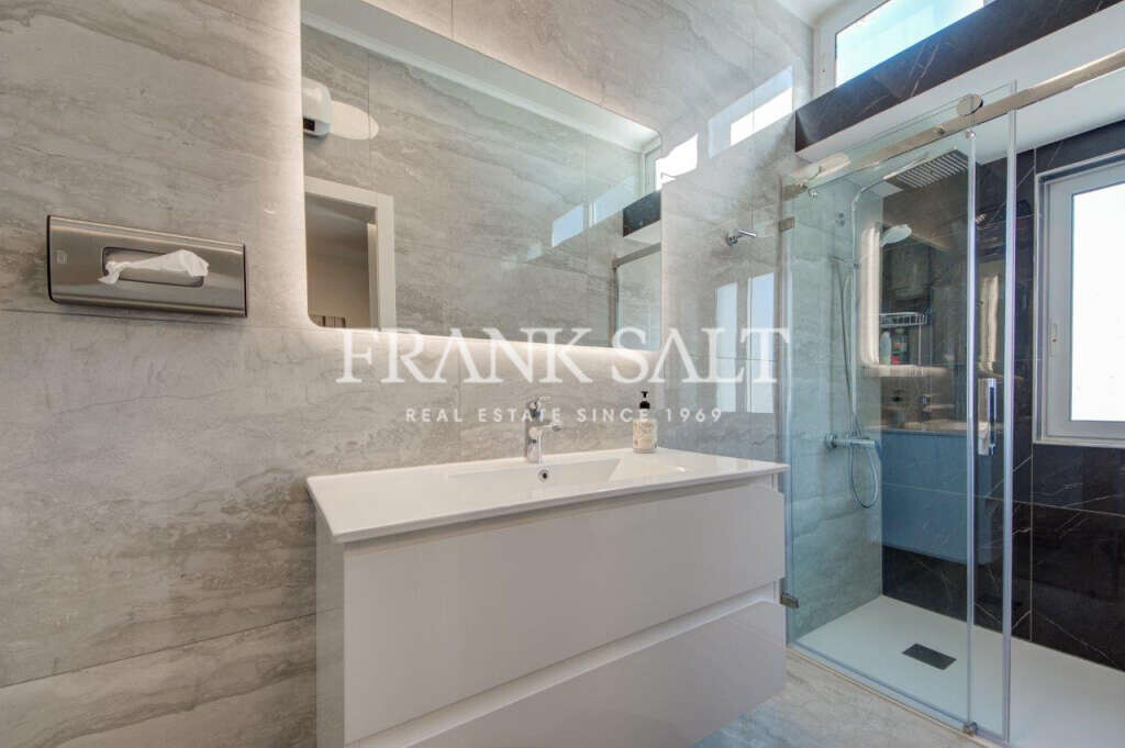 Sannat, Gozo, 3 Bedrooms Bedrooms, ,For Sale,FRSA-160887