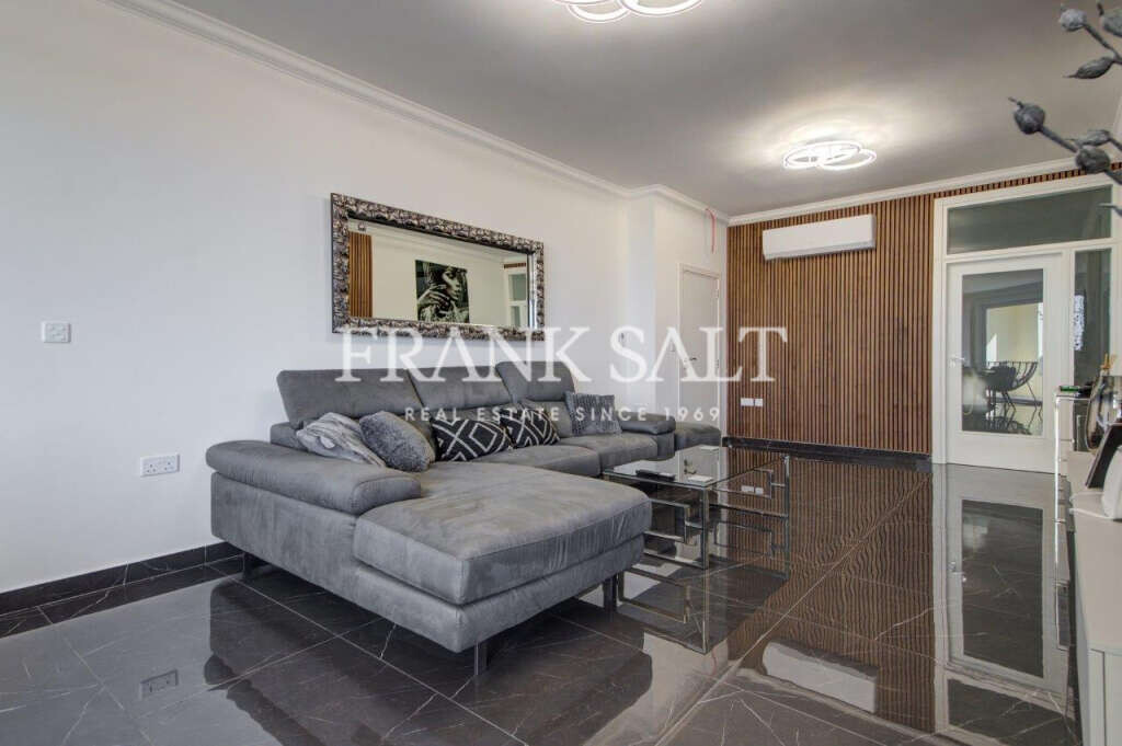 Sannat, Gozo, 3 Bedrooms Bedrooms, ,For Sale,FRSA-160887