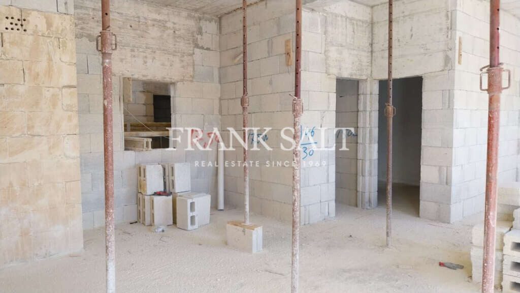 Marsalforn, Gozo, 1 Bedroom Bedrooms, ,1 BathroomBathrooms,For Sale,FRSA-160863