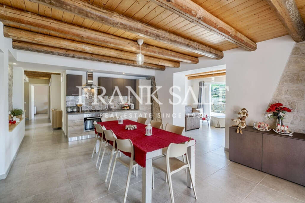 Sicily, Ragusa, 6 Bedrooms Bedrooms, ,4 BathroomsBathrooms,For Sale,FRSA-917128