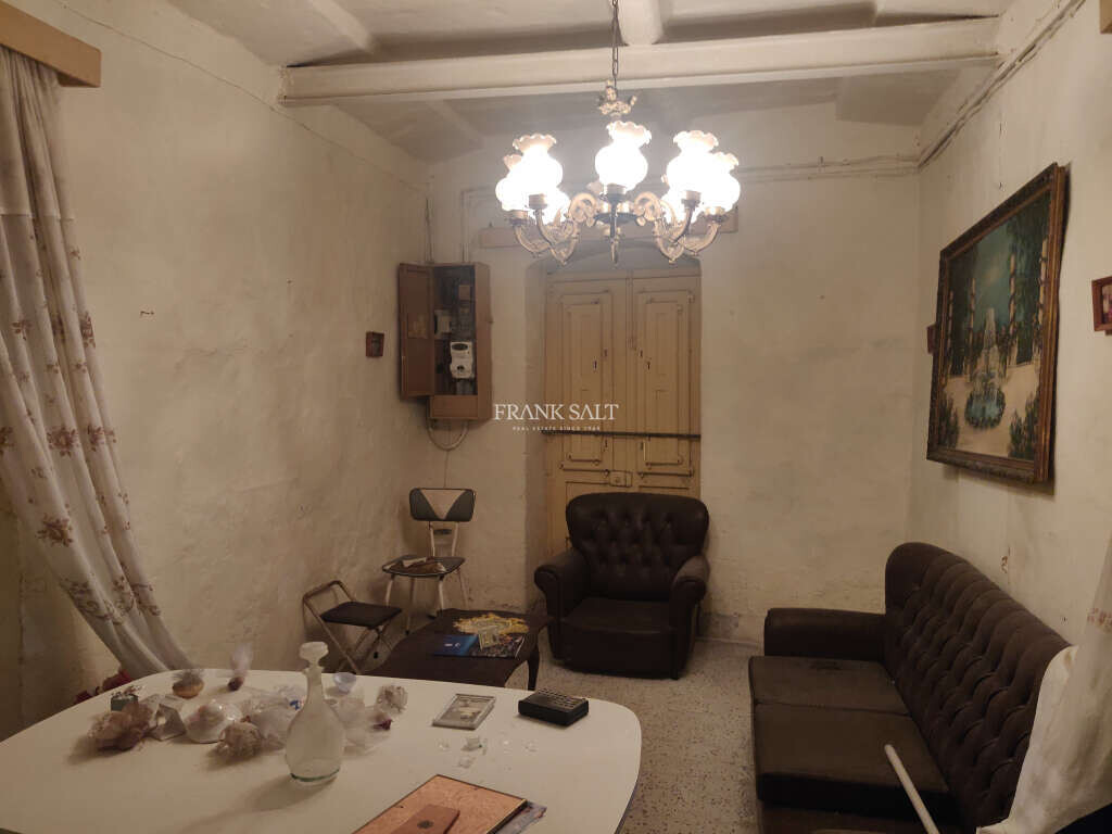 Rabat, 3 Bedrooms Bedrooms, ,2 BathroomsBathrooms,For Sale,FRSA-323557