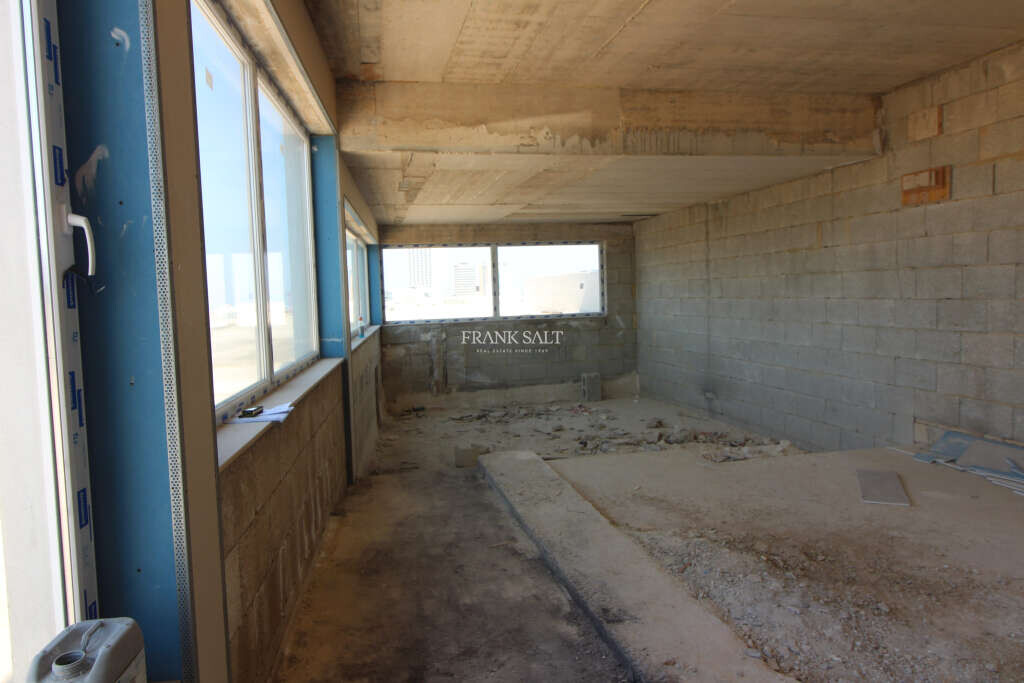 Swieqi, 3 Bedrooms Bedrooms, ,2 BathroomsBathrooms,For Sale,FRSA-355185