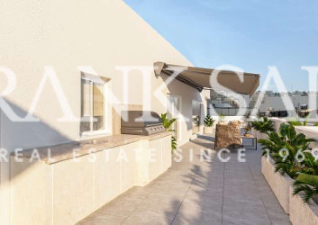 Swieqi, 3 Bedrooms Bedrooms, ,2 BathroomsBathrooms,For Sale,FRSA-355185