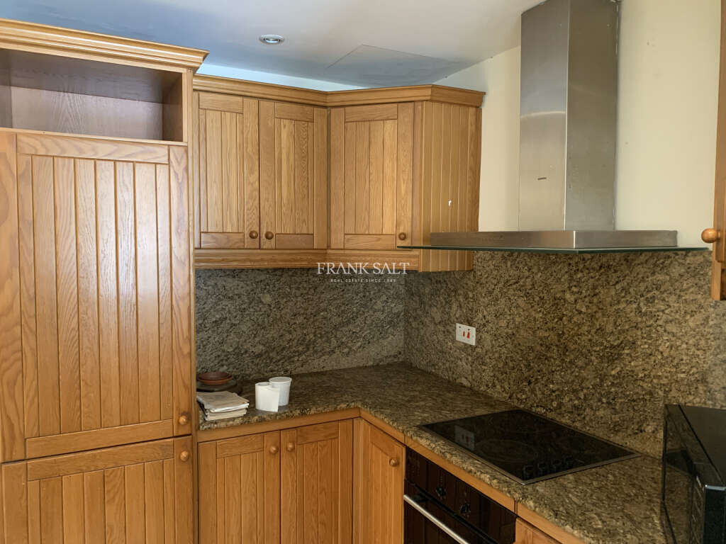 Portomaso, 2 Bedrooms Bedrooms, ,2 BathroomsBathrooms,For Sale,FRSA-355307