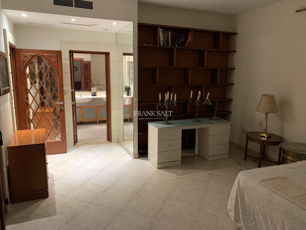 Portomaso, 2 Bedrooms Bedrooms, ,2 BathroomsBathrooms,For Sale,FRSA-355307