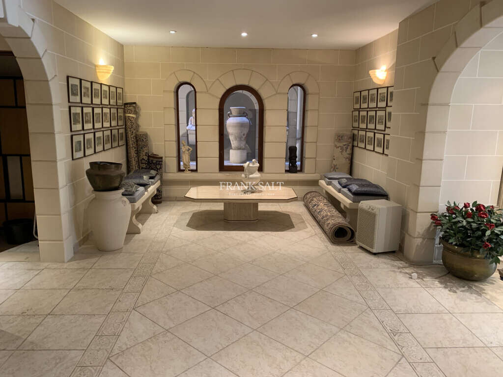 Portomaso, 2 Bedrooms Bedrooms, ,2 BathroomsBathrooms,For Sale,FRSA-355307