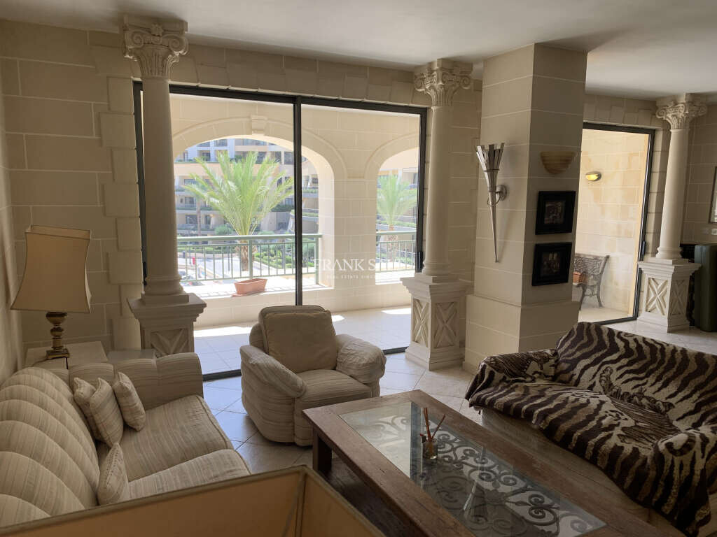 Portomaso, 2 Bedrooms Bedrooms, ,2 BathroomsBathrooms,For Sale,FRSA-355307