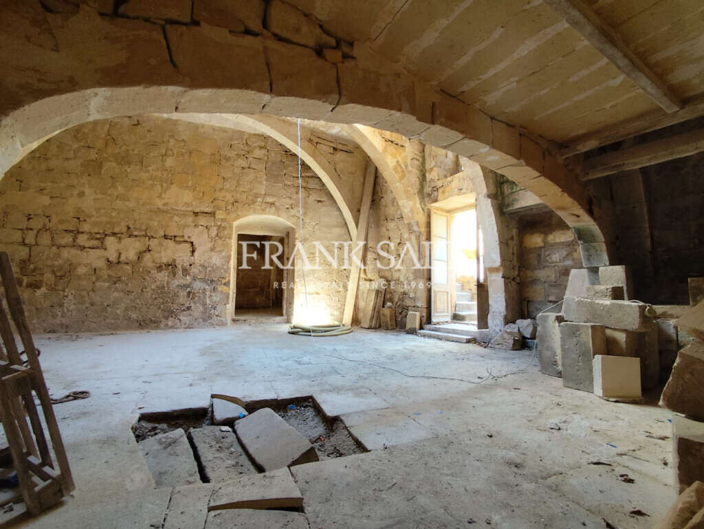 Zebbug, 4 Bedrooms Bedrooms, ,3 BathroomsBathrooms,For Sale,FRSA-045955