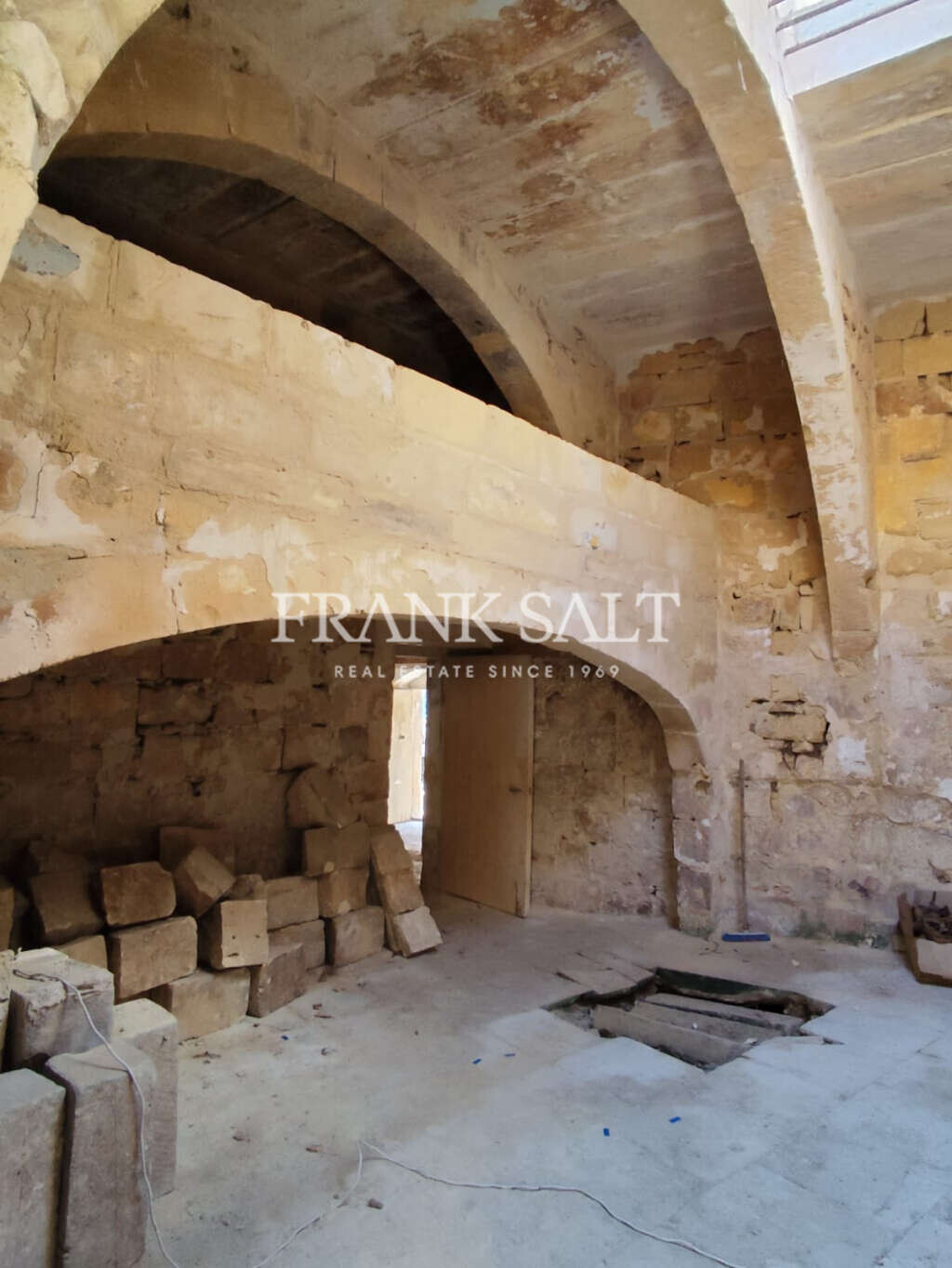 Zebbug, 4 Bedrooms Bedrooms, ,3 BathroomsBathrooms,For Sale,FRSA-045955