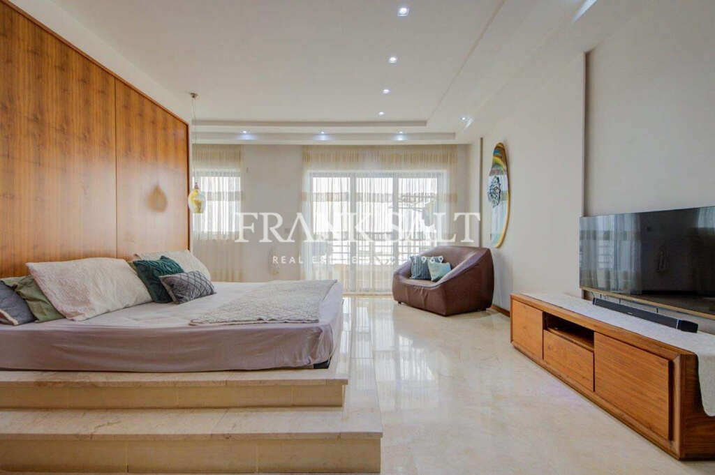 Zabbar, 3 Bedrooms Bedrooms, ,3 BathroomsBathrooms,For Sale,FRSA-752864