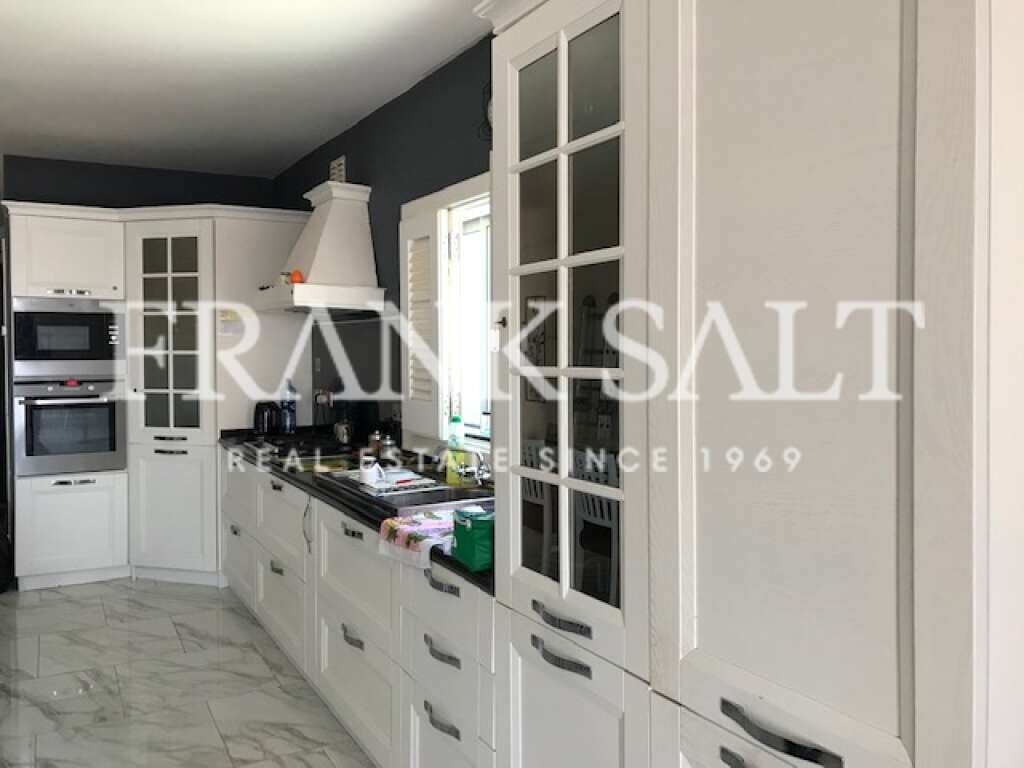 Marsalforn, Gozo, 2 Bedrooms Bedrooms, ,1 BathroomBathrooms,For Sale,FRSA-113683