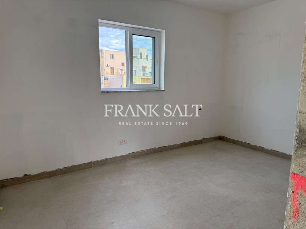 Swatar, 2 Bedrooms Bedrooms, ,1 BathroomBathrooms,For Sale,FRSA-355282