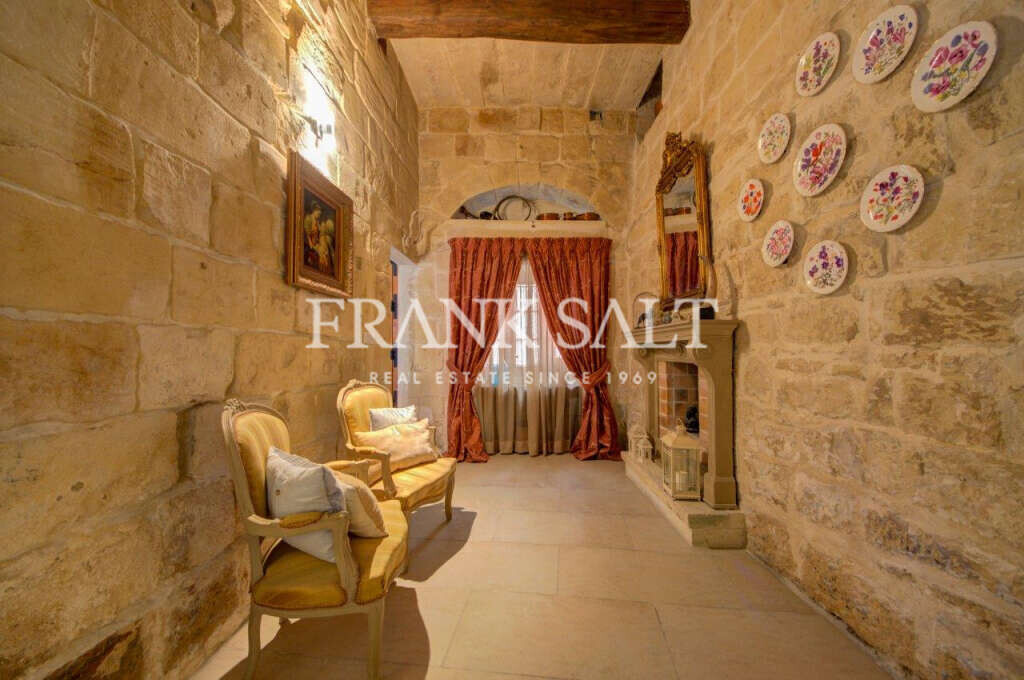 Birkirkara, 3 Bedrooms Bedrooms, ,3 BathroomsBathrooms,For Sale,FRSA-045865