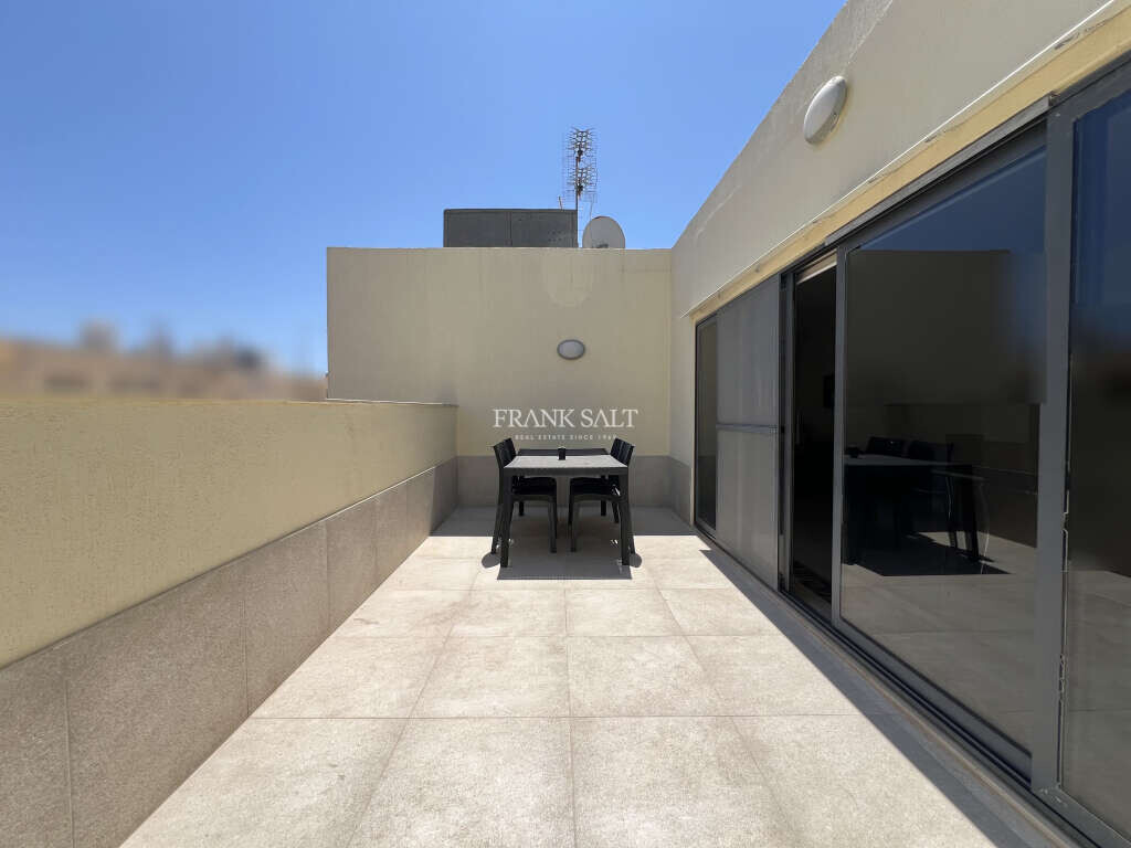 Xghajra, 3 Bedrooms Bedrooms, ,1 BathroomBathrooms,For Sale,FRSA-427684