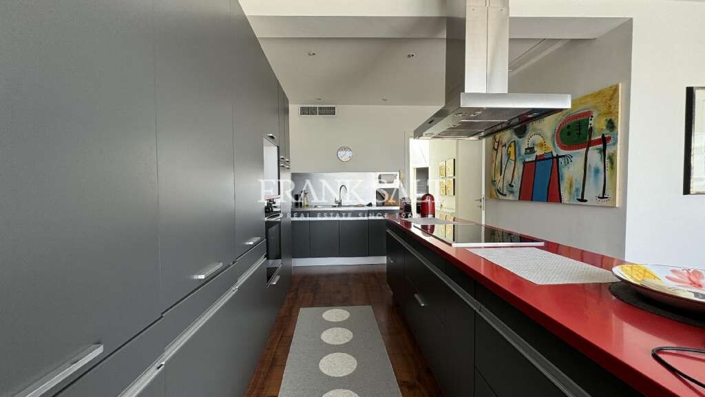 Sliema, 3 Bedrooms Bedrooms, ,For Sale,FRSA-045855