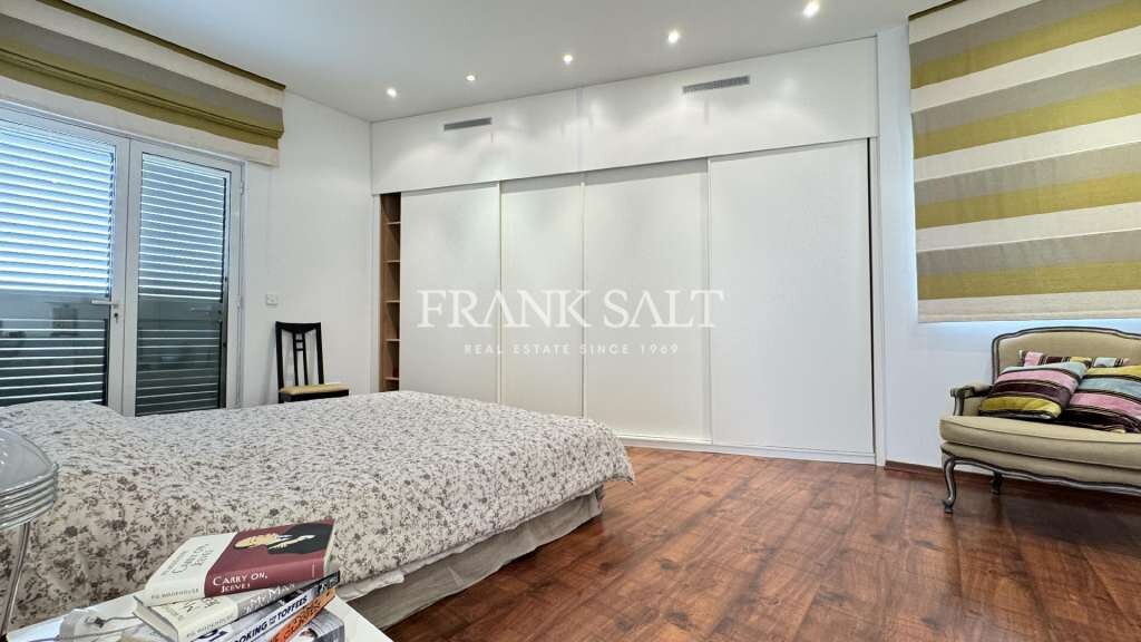 Sliema, 3 Bedrooms Bedrooms, ,For Sale,FRSA-045855