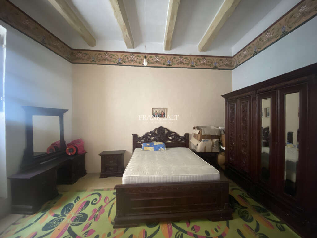 Zejtun, 6 Bedrooms Bedrooms, ,For Sale,FRSA-413364