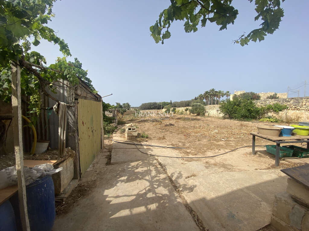 Zejtun, 6 Bedrooms Bedrooms, ,For Sale,FRSA-413364