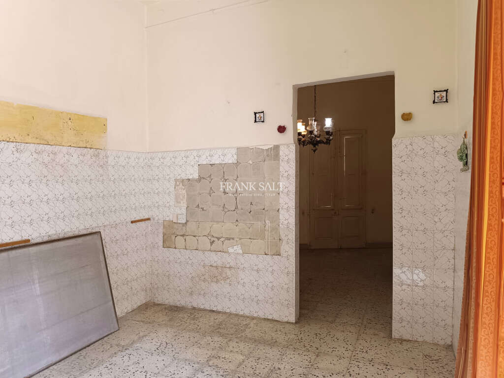 Qormi, 2 Bedrooms Bedrooms, ,2 BathroomsBathrooms,For Sale,FRSA-427003