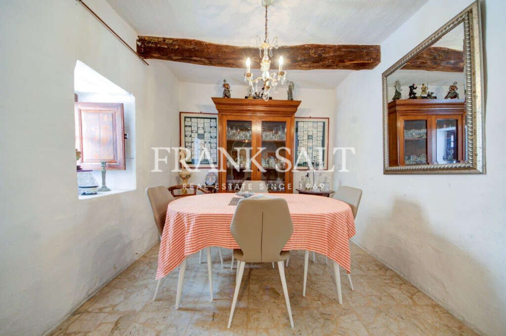 Dingli, 3 Bedrooms Bedrooms, ,1 BathroomBathrooms,For Sale,FRSA-715236