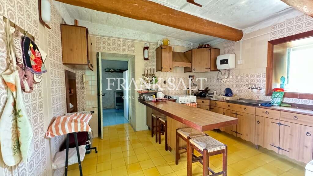 Bidnija, 4 Bedrooms Bedrooms, ,1 BathroomBathrooms,For Sale,FRSA-045817