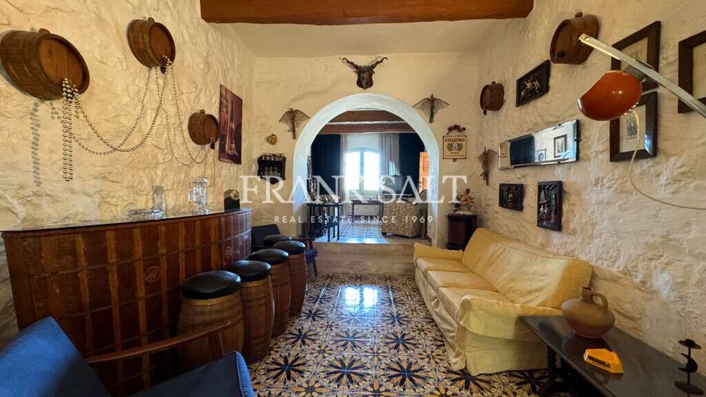 Bidnija, 4 Bedrooms Bedrooms, ,1 BathroomBathrooms,For Sale,FRSA-045817