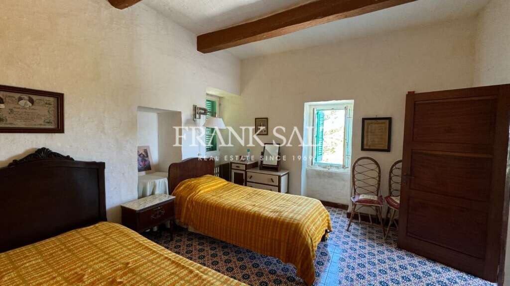 Bidnija, 4 Bedrooms Bedrooms, ,1 BathroomBathrooms,For Sale,FRSA-045817