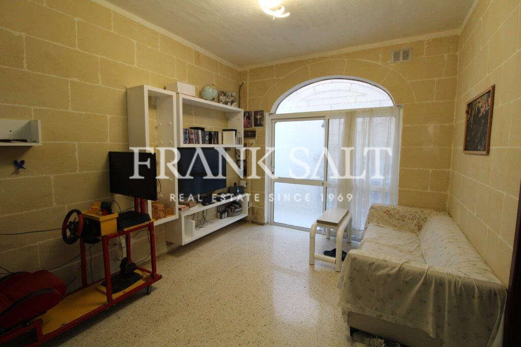 Marsalforn, Gozo, 3 Bedrooms Bedrooms, ,For Sale,FRSA-116795