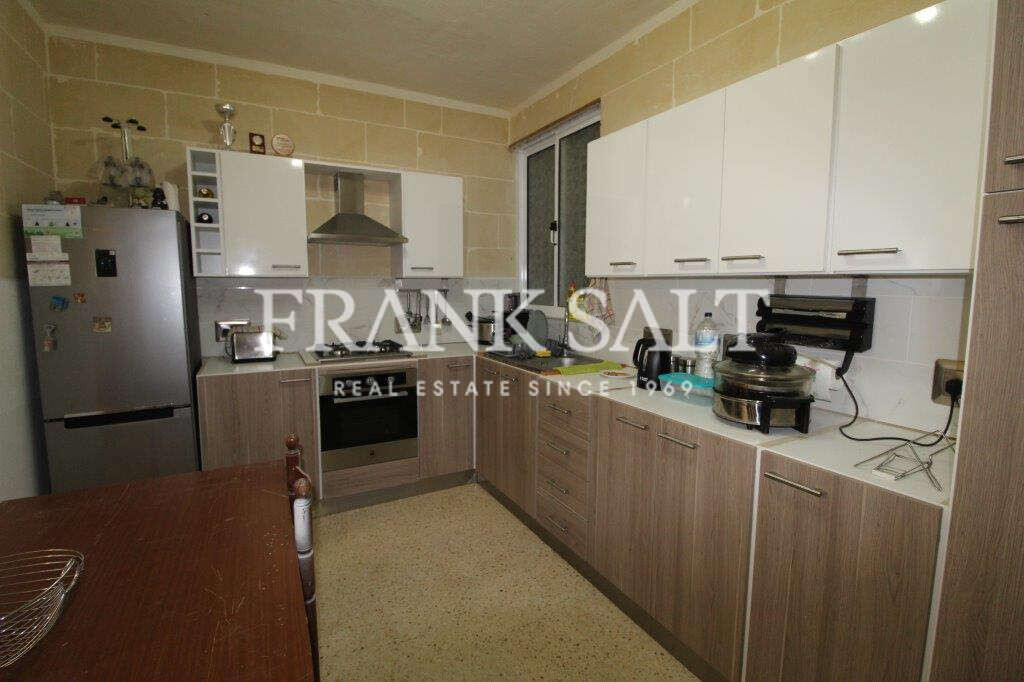 Marsalforn, Gozo, 3 Bedrooms Bedrooms, ,For Sale,FRSA-116795