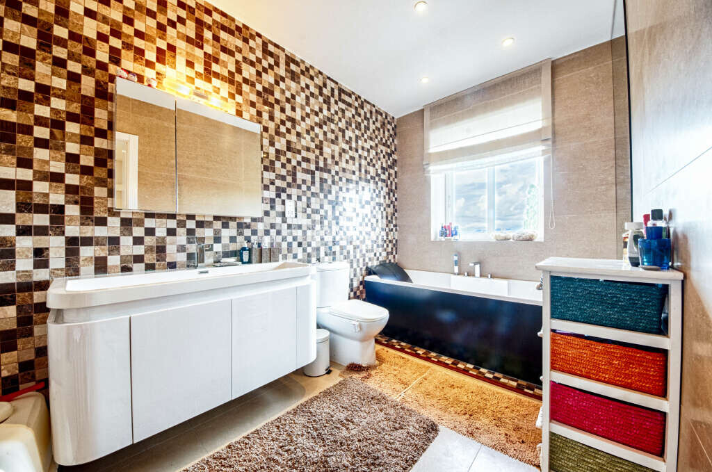 Madliena, 3 Bedrooms Bedrooms, ,2 BathroomsBathrooms,For Sale,FRSA-038132