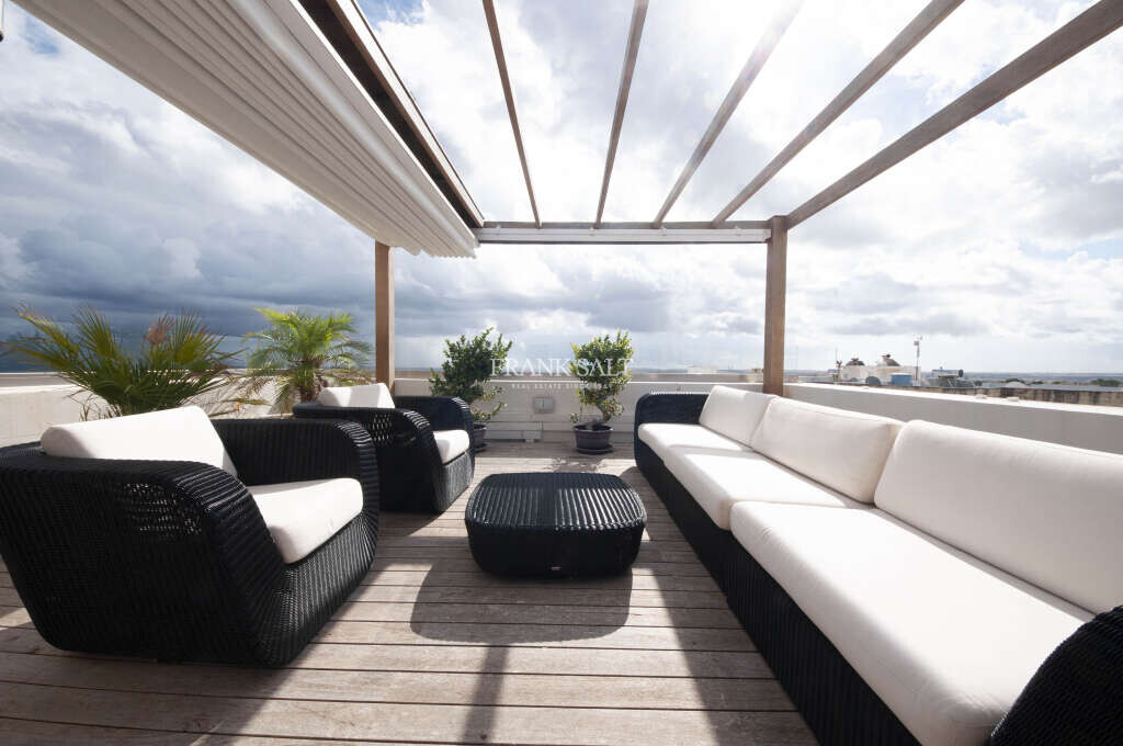 Madliena, 3 Bedrooms Bedrooms, ,2 BathroomsBathrooms,For Sale,FRSA-038132