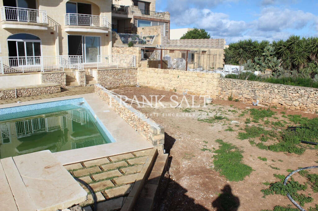 Sannat, Gozo, 3 Bedrooms Bedrooms, ,For Sale,FRSA-116760