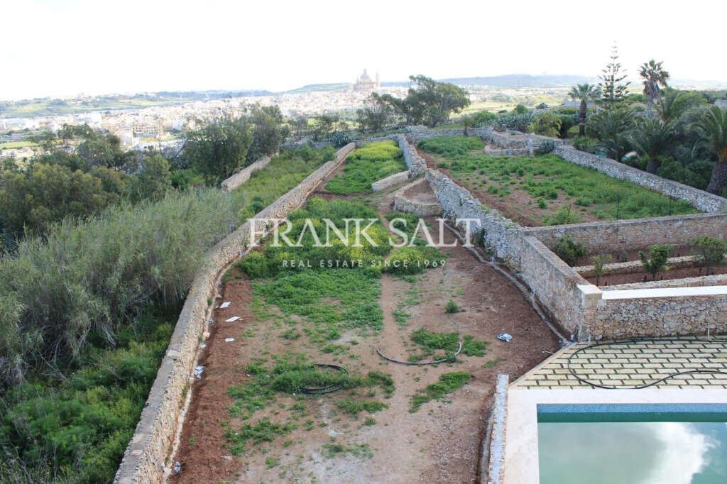 Sannat, Gozo, 3 Bedrooms Bedrooms, ,For Sale,FRSA-116760