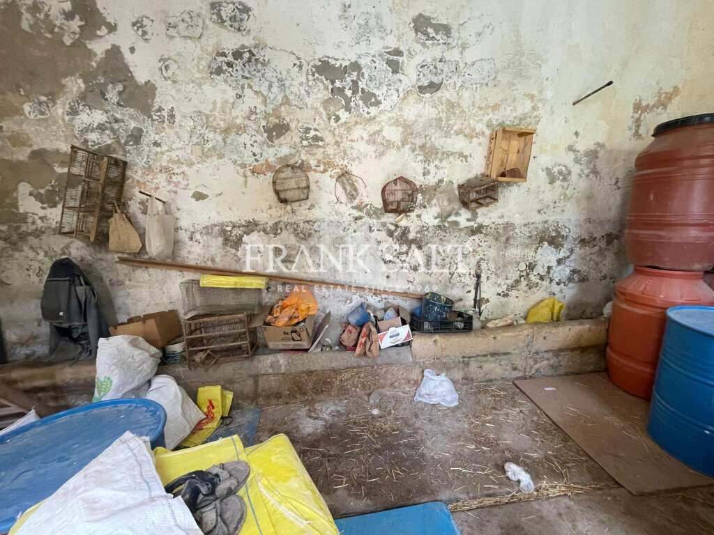 Zebbug, 3 Bedrooms Bedrooms, ,1 BathroomBathrooms,For Sale,FRSA-621046