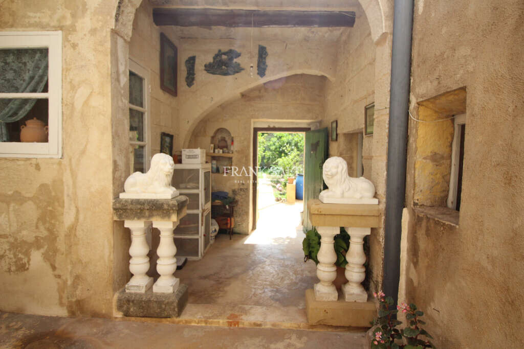 Lija, 5 Bedrooms Bedrooms, ,2 BathroomsBathrooms,For Sale,FRSA-818110