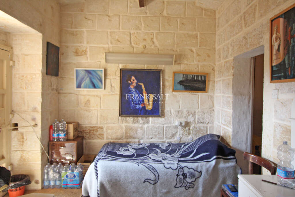 Lija, 5 Bedrooms Bedrooms, ,2 BathroomsBathrooms,For Sale,FRSA-818110