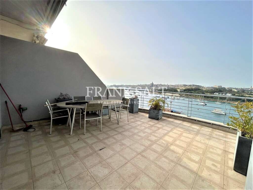 Sliema, 3 Bedrooms Bedrooms, ,1 BathroomBathrooms,For Sale,FRSA-045624