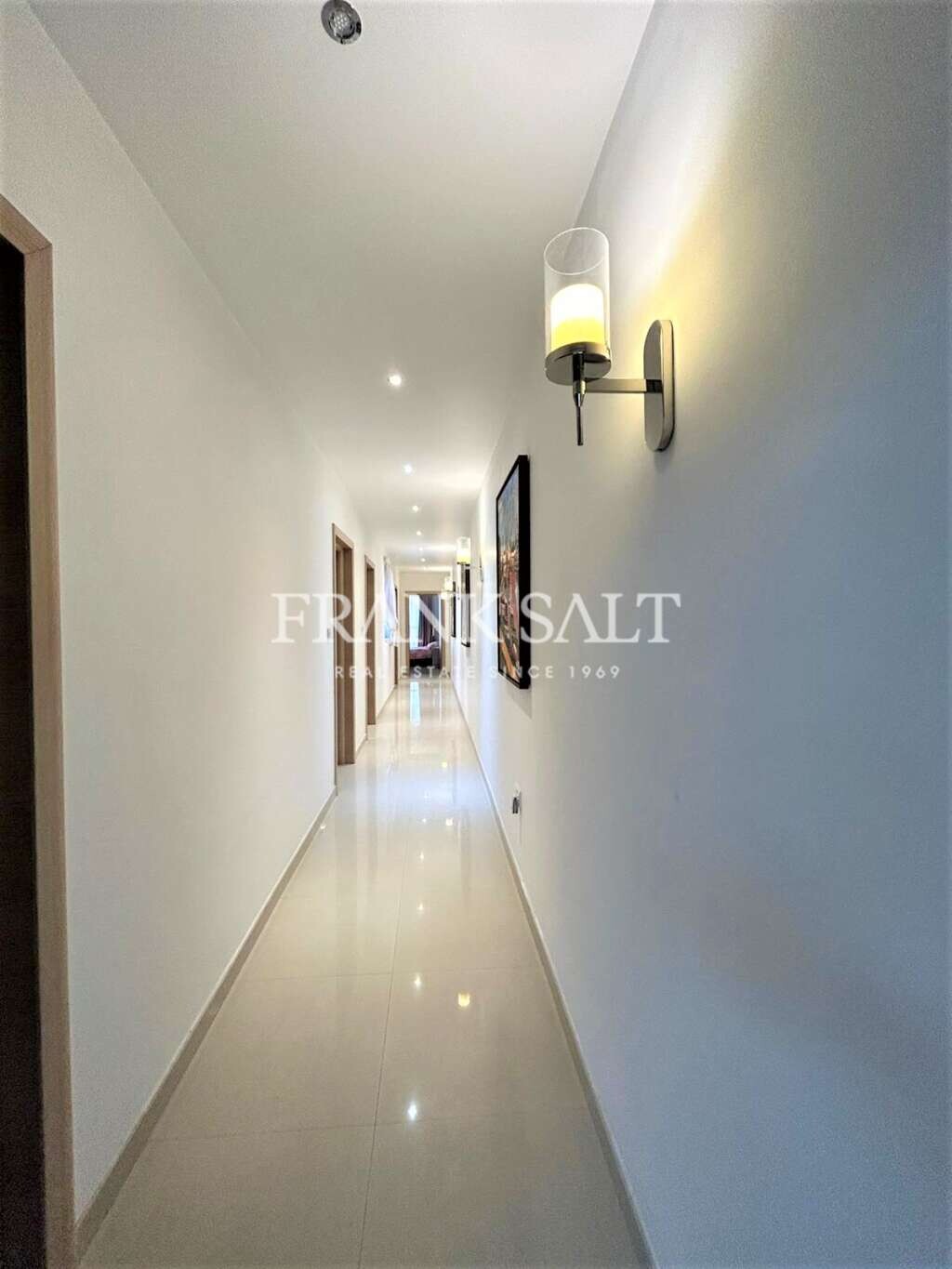 Sliema, 3 Bedrooms Bedrooms, ,1 BathroomBathrooms,For Sale,FRSA-045624