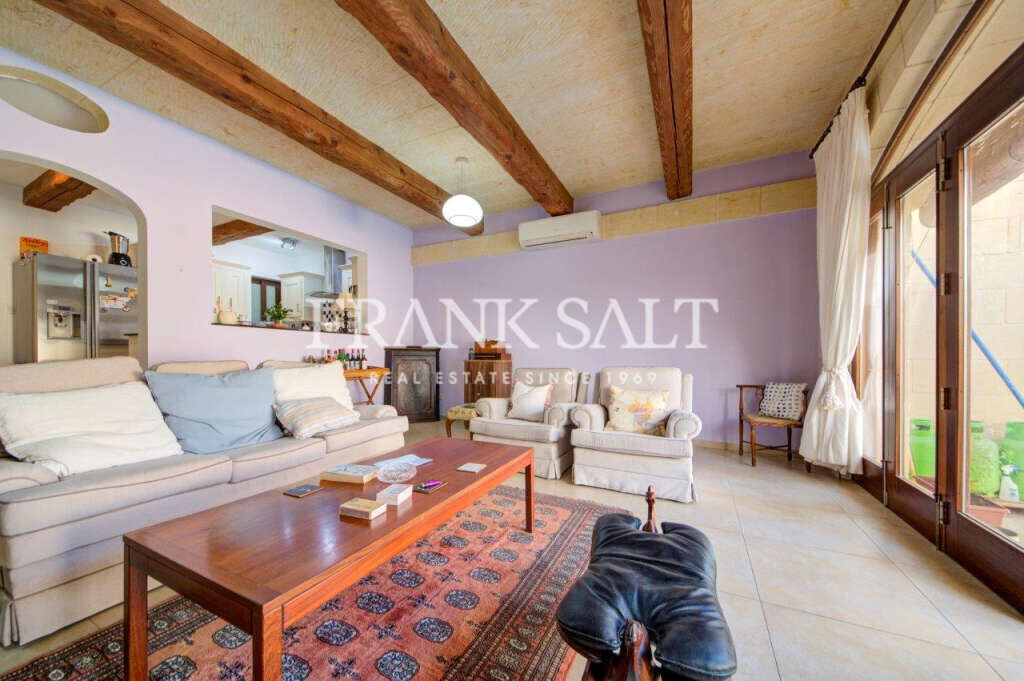 Ghajnsielem, Gozo, 4 Bedrooms Bedrooms, ,1 BathroomBathrooms,For Sale,FRSA-116660