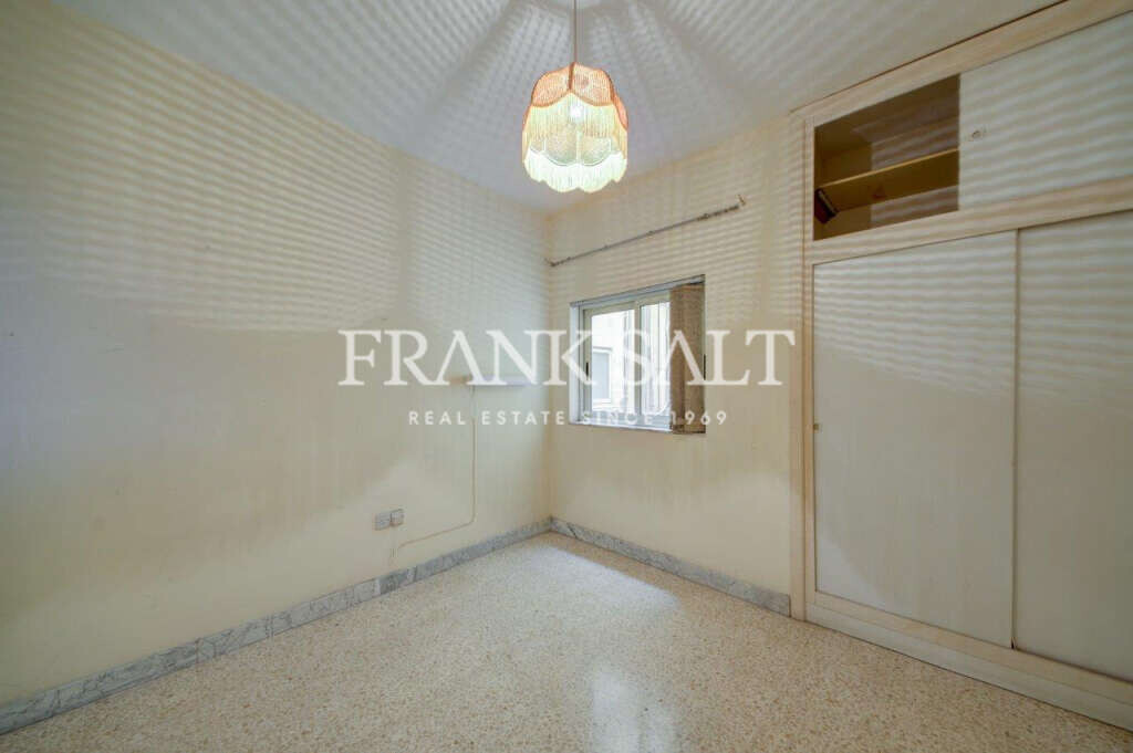 Sliema, 3 Bedrooms Bedrooms, ,2 BathroomsBathrooms,For Sale,FRSA-323257