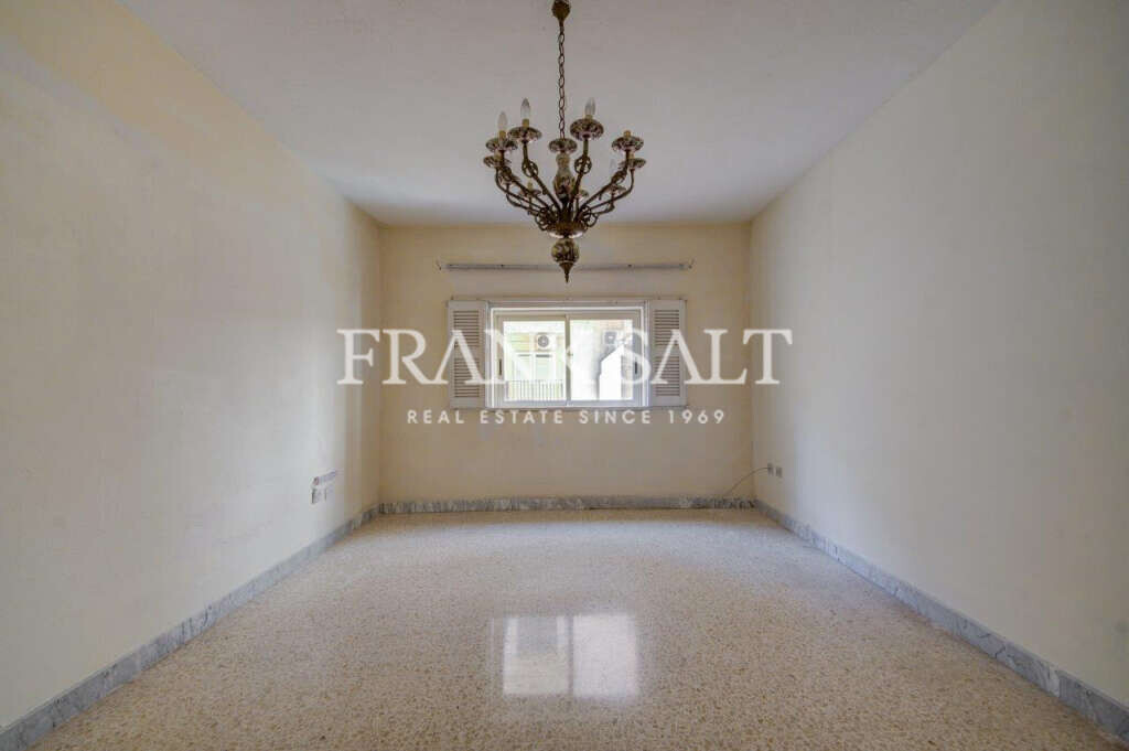 Sliema, 3 Bedrooms Bedrooms, ,2 BathroomsBathrooms,For Sale,FRSA-323257