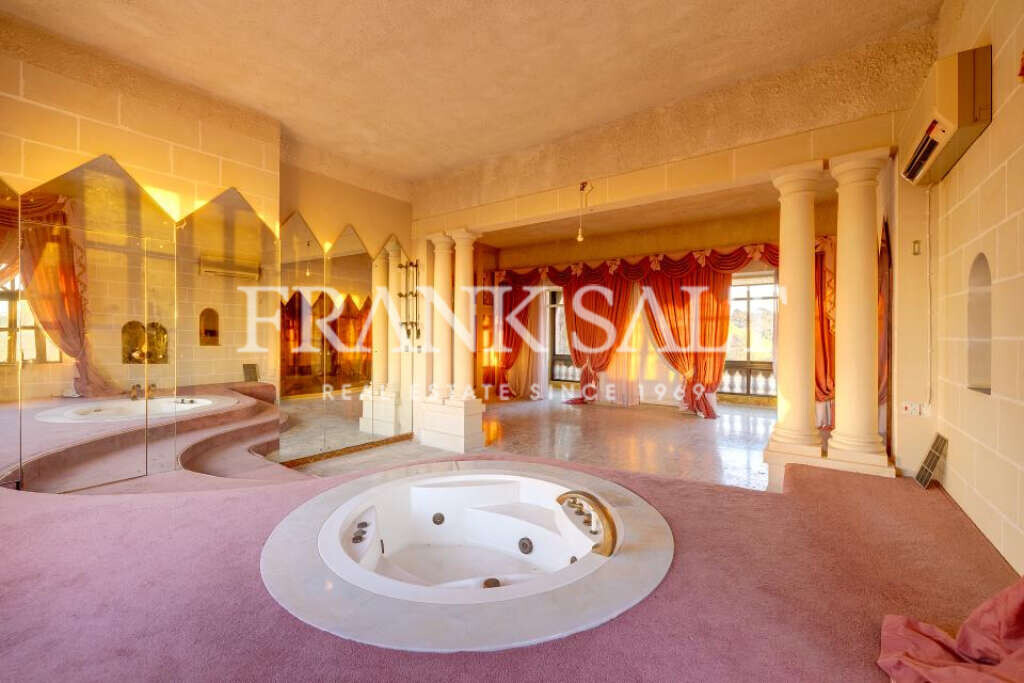 Wardija, 6 Bedrooms Bedrooms, ,4 BathroomsBathrooms,For Sale,FRSA-917065