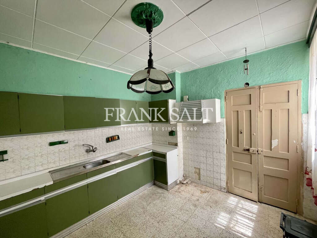 Cospicua, 2 Bedrooms Bedrooms, ,1 BathroomBathrooms,For Sale,FRSA-752836