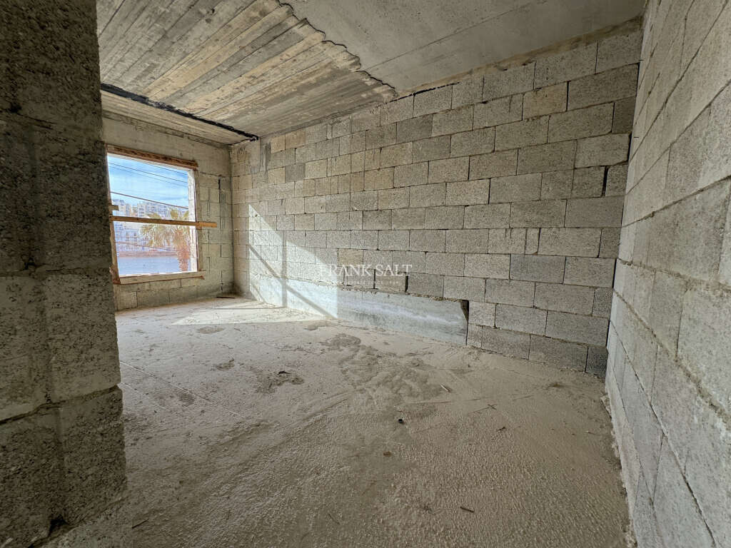 Marsascala, 3 Bedrooms Bedrooms, ,2 BathroomsBathrooms,For Sale,FRSA-323155