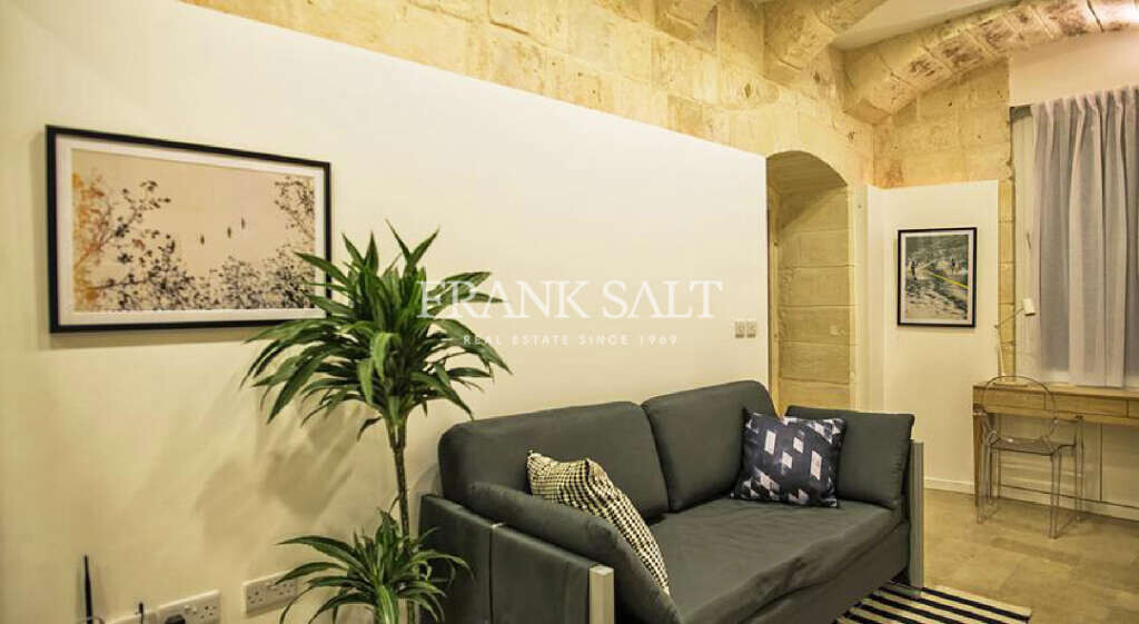 Valletta, 4 Bedrooms Bedrooms, ,For Sale,FRSA-814931