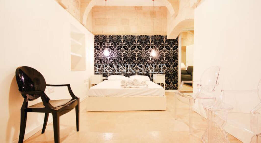 Valletta, 4 Bedrooms Bedrooms, ,For Sale,FRSA-814931