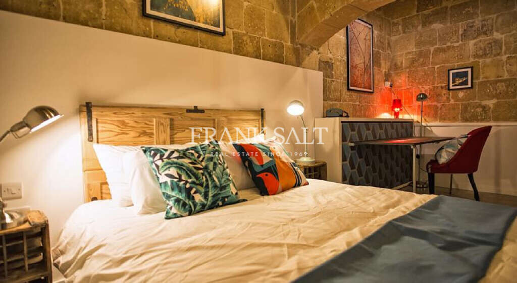Valletta, 4 Bedrooms Bedrooms, ,For Sale,FRSA-814931