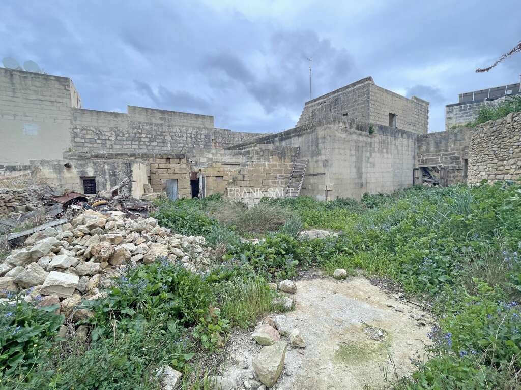 Zabbar, 3 Bedrooms Bedrooms, ,For Sale,FRSA-426045 Zabbar, 3 Bedrooms Bedrooms, ,For Sale,FRSA-426045