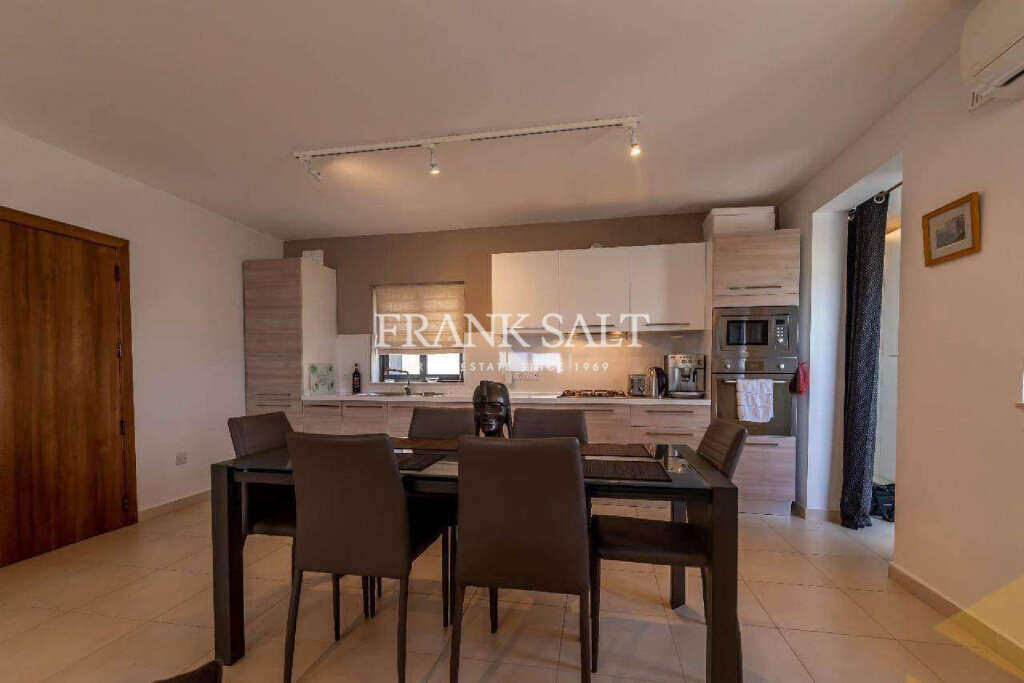 Xghajra, 5 Bedrooms Bedrooms, ,4 BathroomsBathrooms,For Sale,FRSA-427418